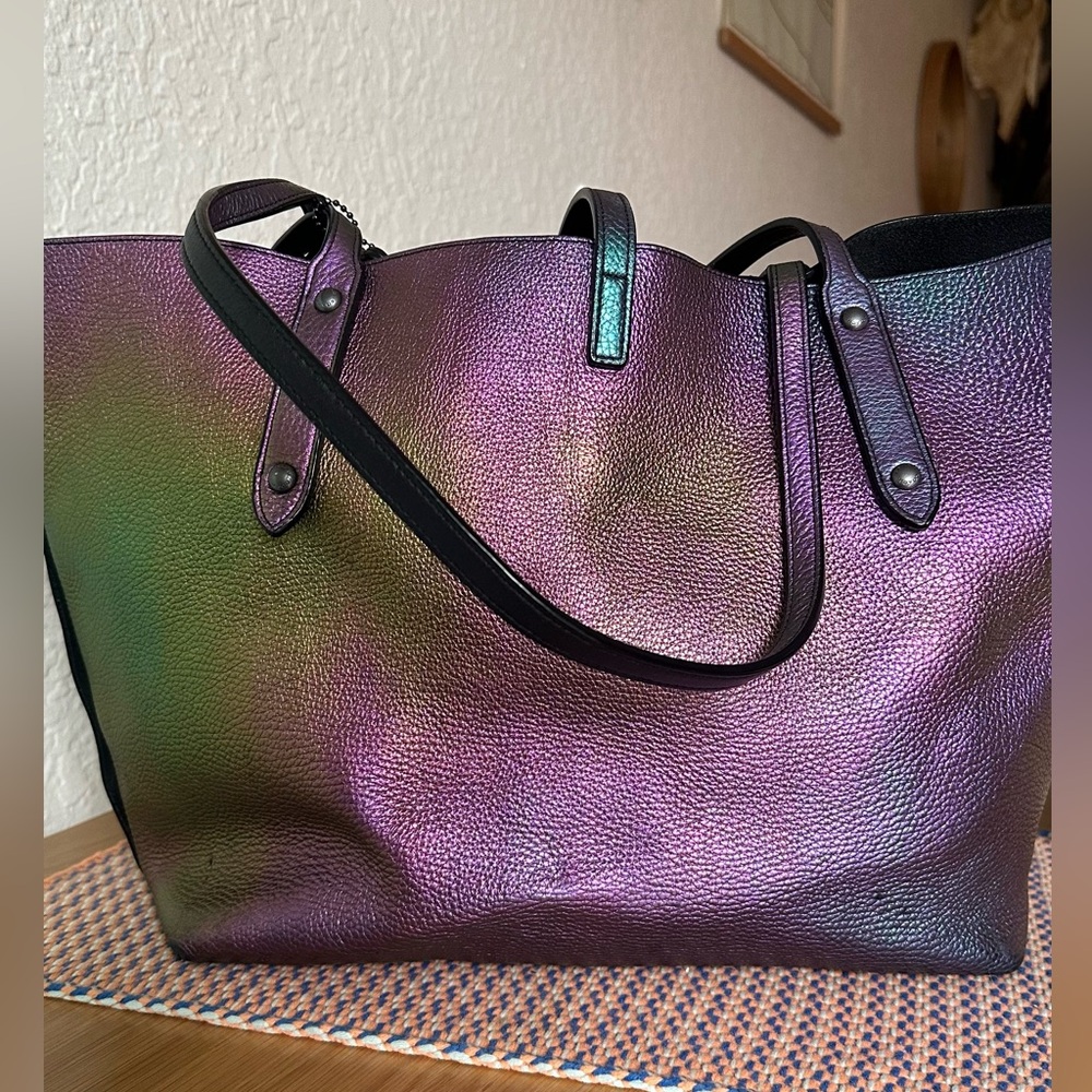 Coach Iridescent Green and Purple Pebbled Leather Tote - Picture 3 of 8
